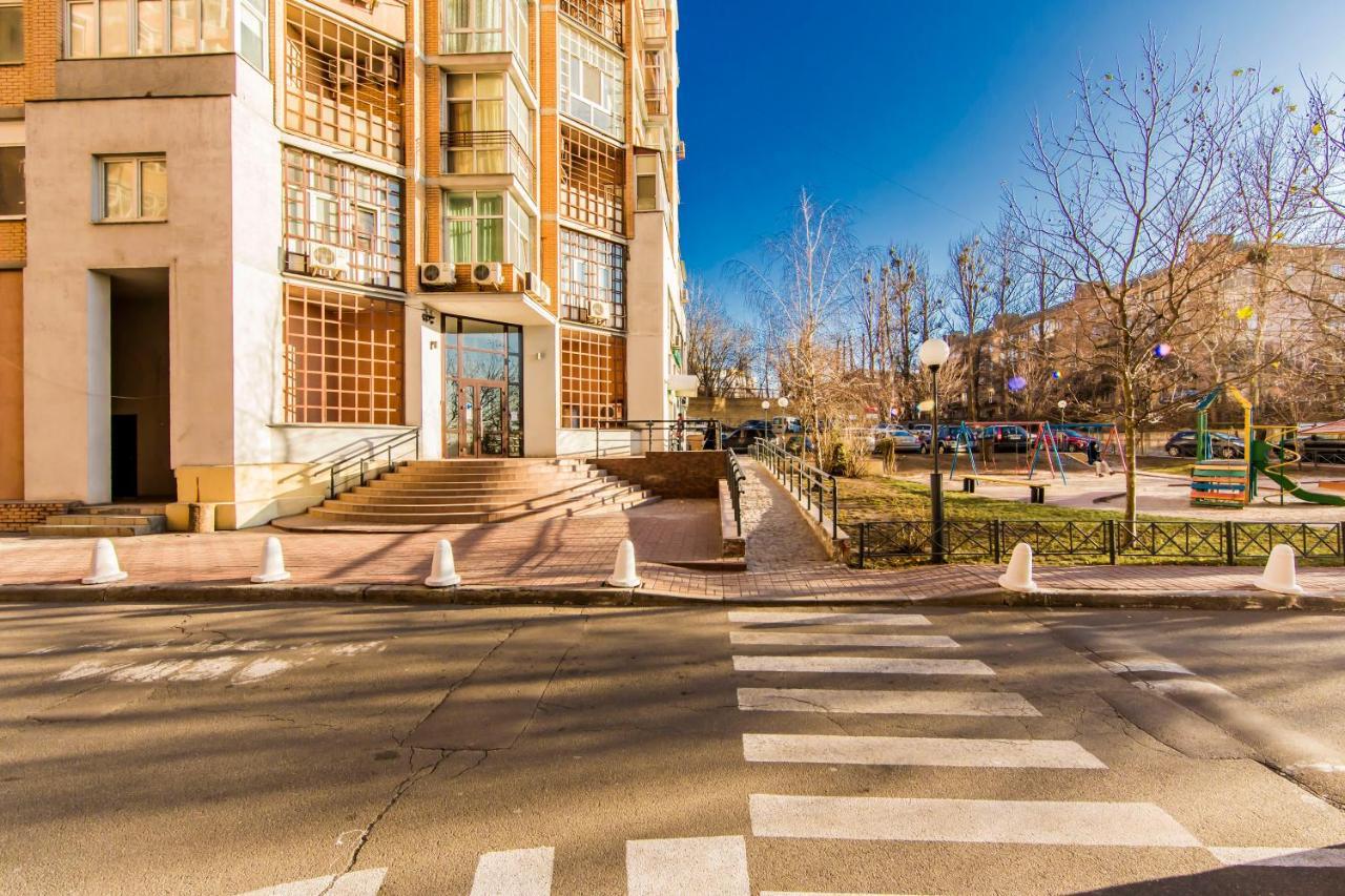 2К Квартира У Новому Будинку, Печерськ Kiev Exterior foto